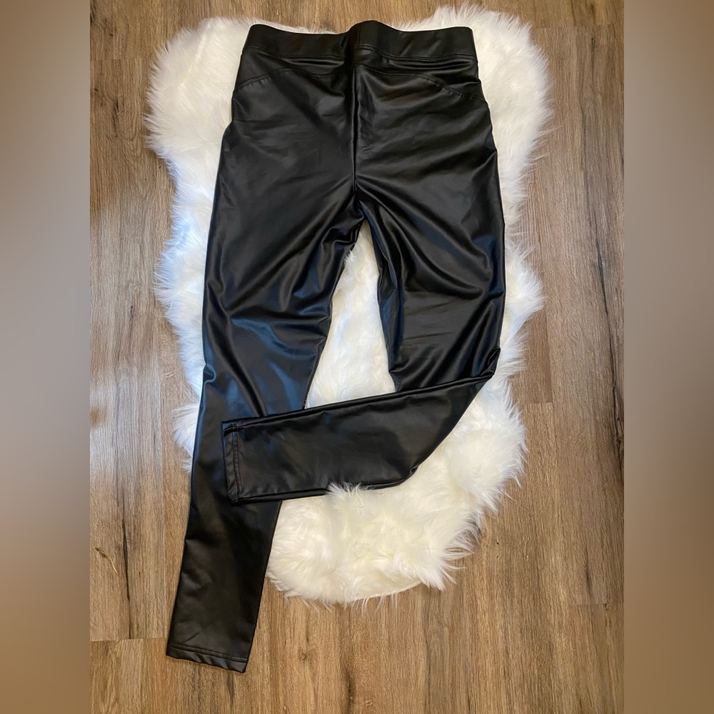 BBJ los Angeles faux leather leggings size large some stretch. Regular fit.